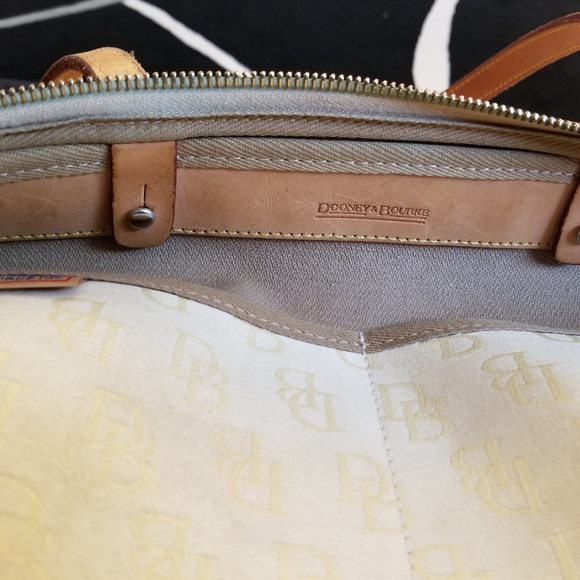 Vintage Dooney & Bourke Handbag - Picture 7 of 8